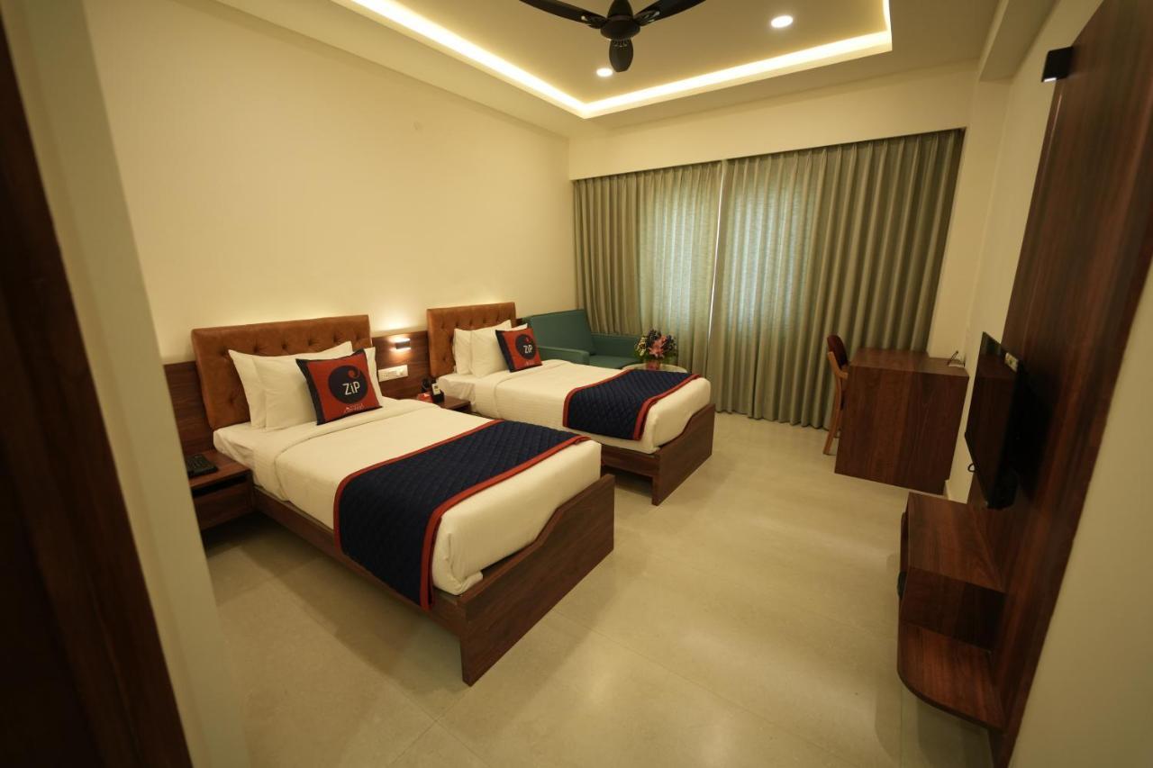 Zip By Spree Hotels Purpleorchid Whitefield Bangalore Esterno foto