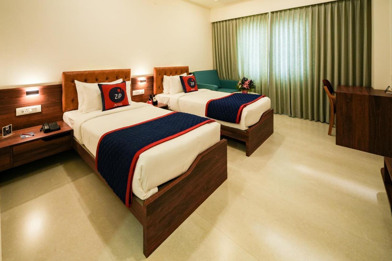 Zip By Spree Hotels Purpleorchid Whitefield Bangalore Esterno foto